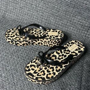 Kate Spade New York Leopard Print Wedge Sandal -Rhett SIZE 6m - NEVER WORN